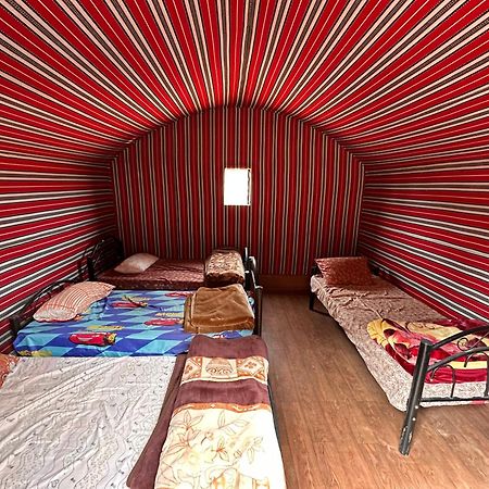 Sunset Dreams Camp Apartamento Wadi Rum Exterior foto
