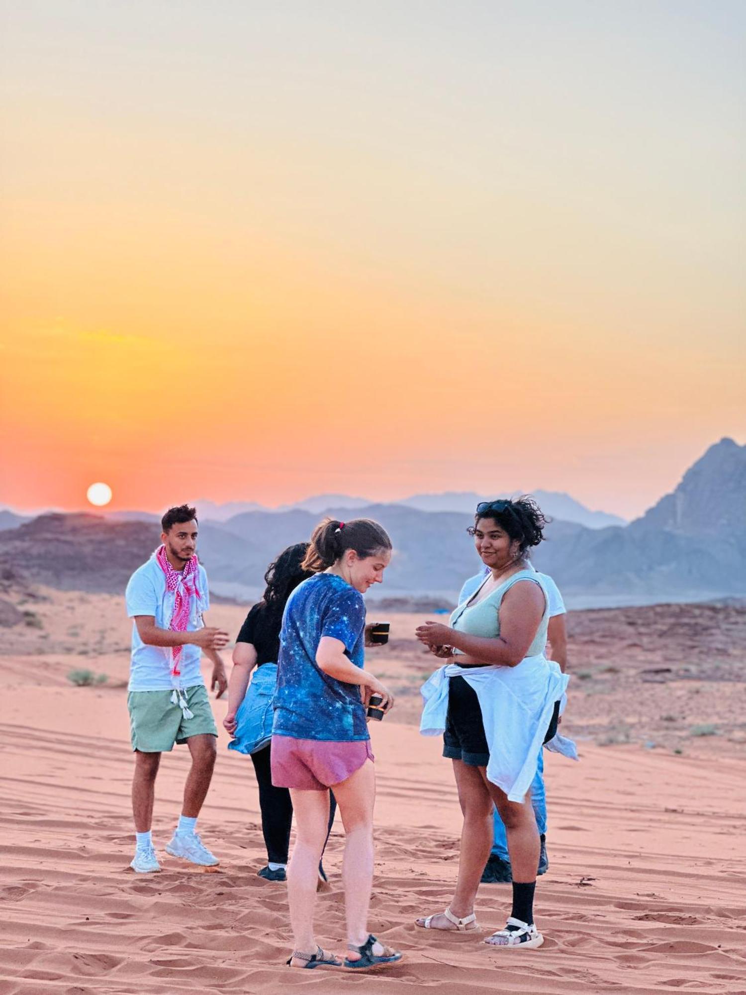 Sunset Dreams Camp Apartamento Wadi Rum Exterior foto