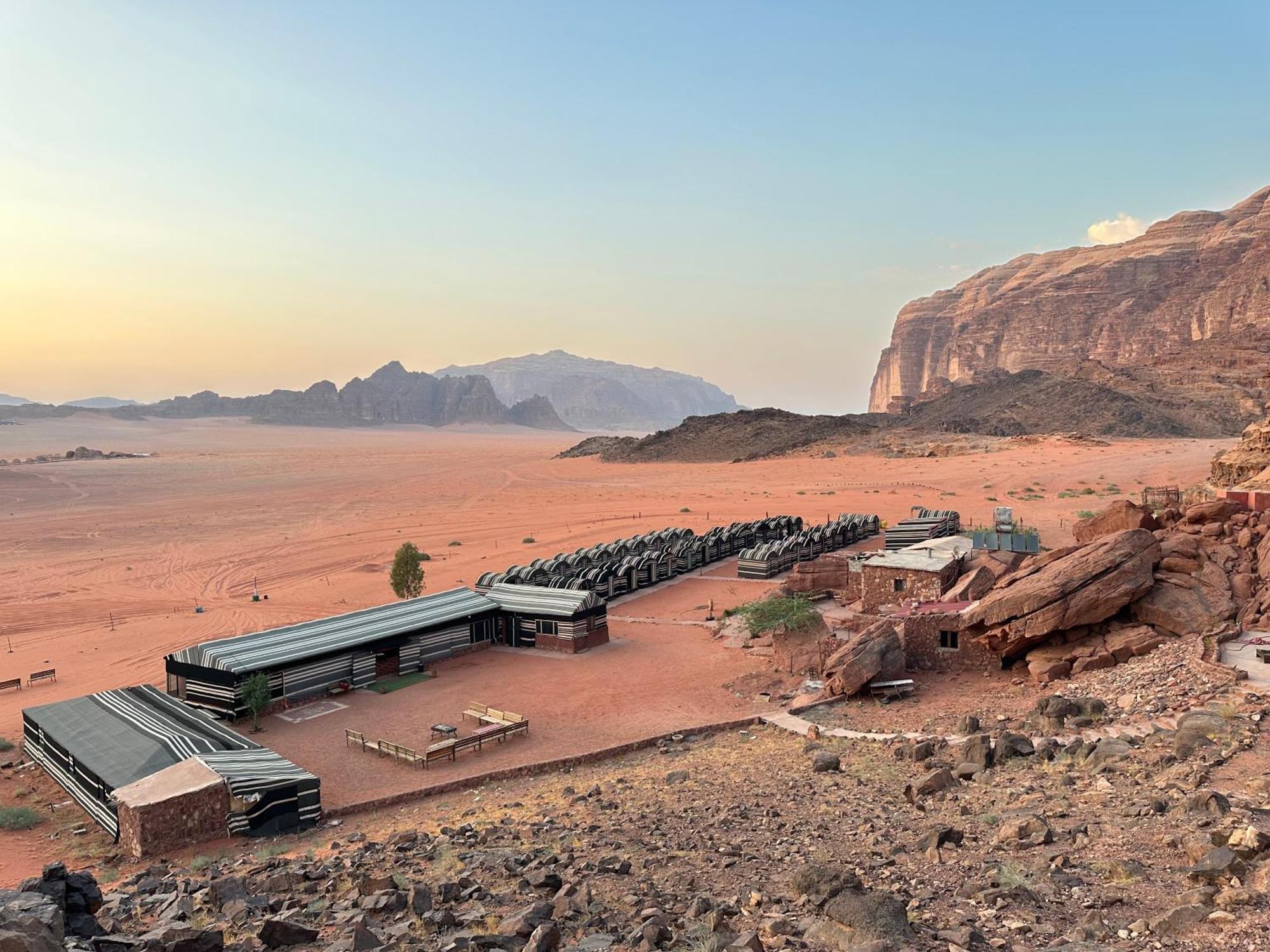 Sunset Dreams Camp Apartamento Wadi Rum Exterior foto
